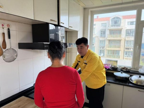 东启网 新奥燃气福莱山网格长王黎: “蓝焰卫士”舍小家护大家