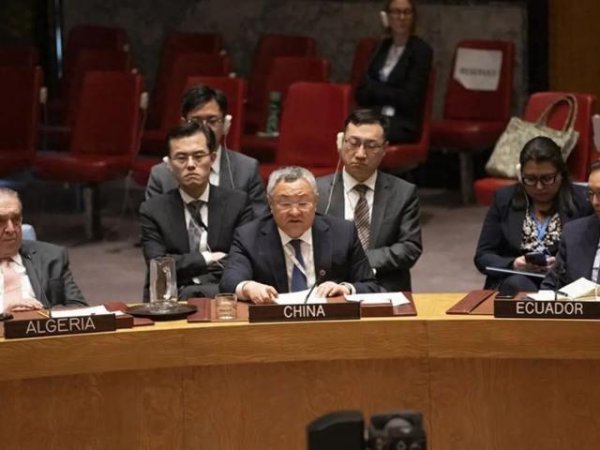公富网配资 中美在联合国交锋, 中方仅批评美国一句, 美代表情绪失控到飙中文